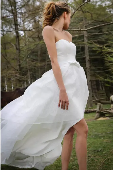 A-Line Sweetheart High Low Organza Beach Wedding Dress with Appliques OHD016