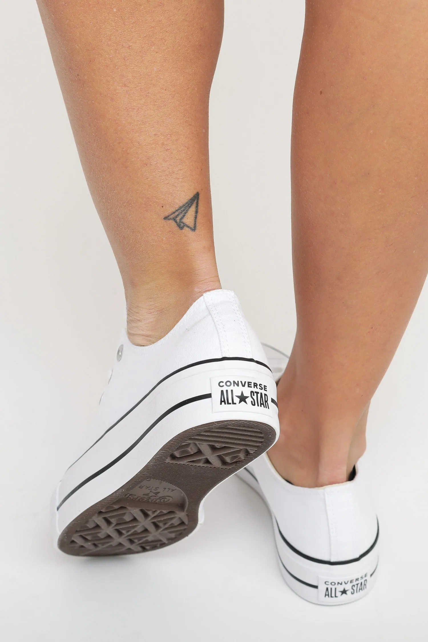Chuck Taylor All Star Platform Canvas Low Top - White
