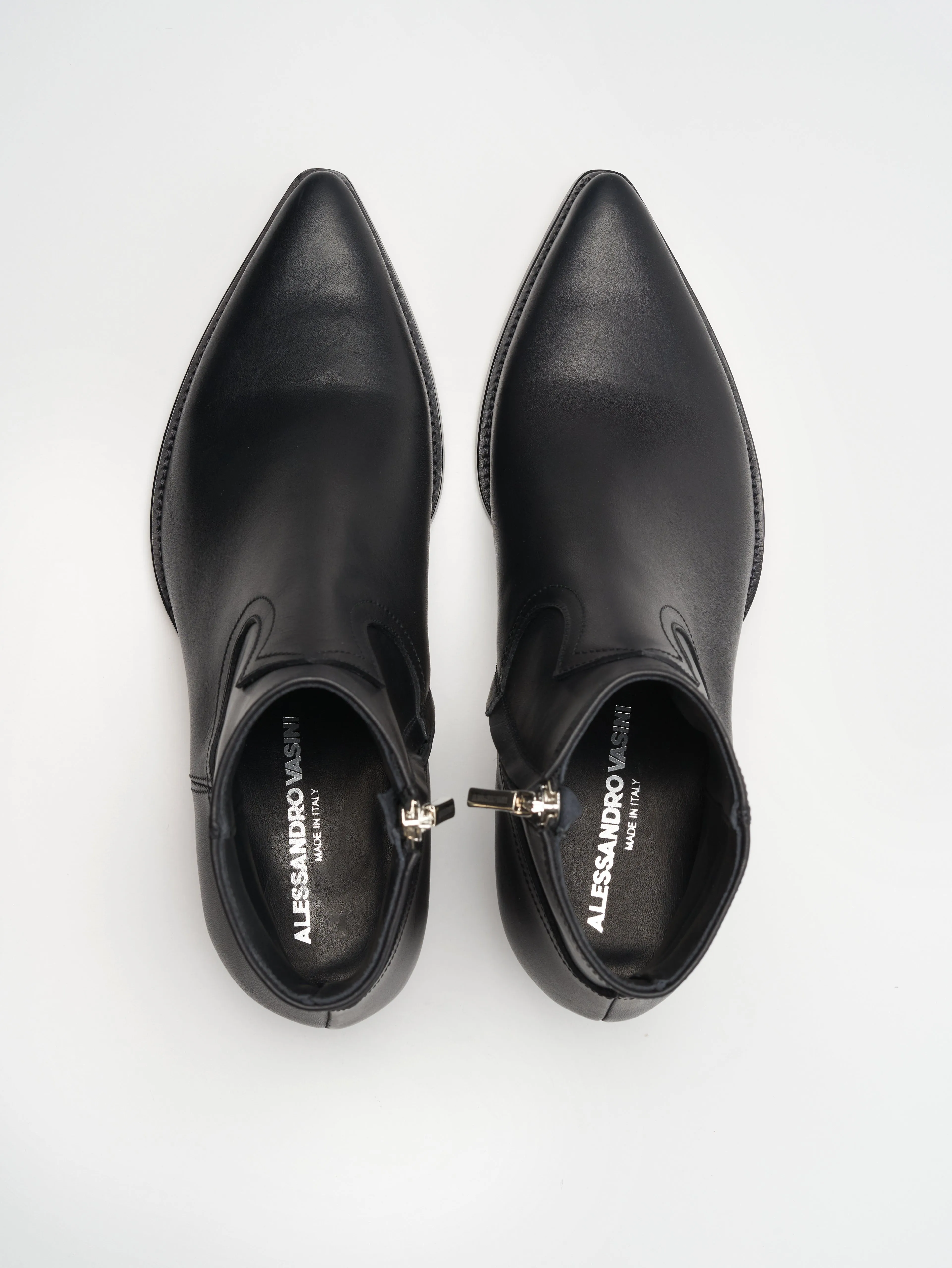 CLINT ANKLE BOOT IN BLACK VACCHETTA LEATHER - Woman