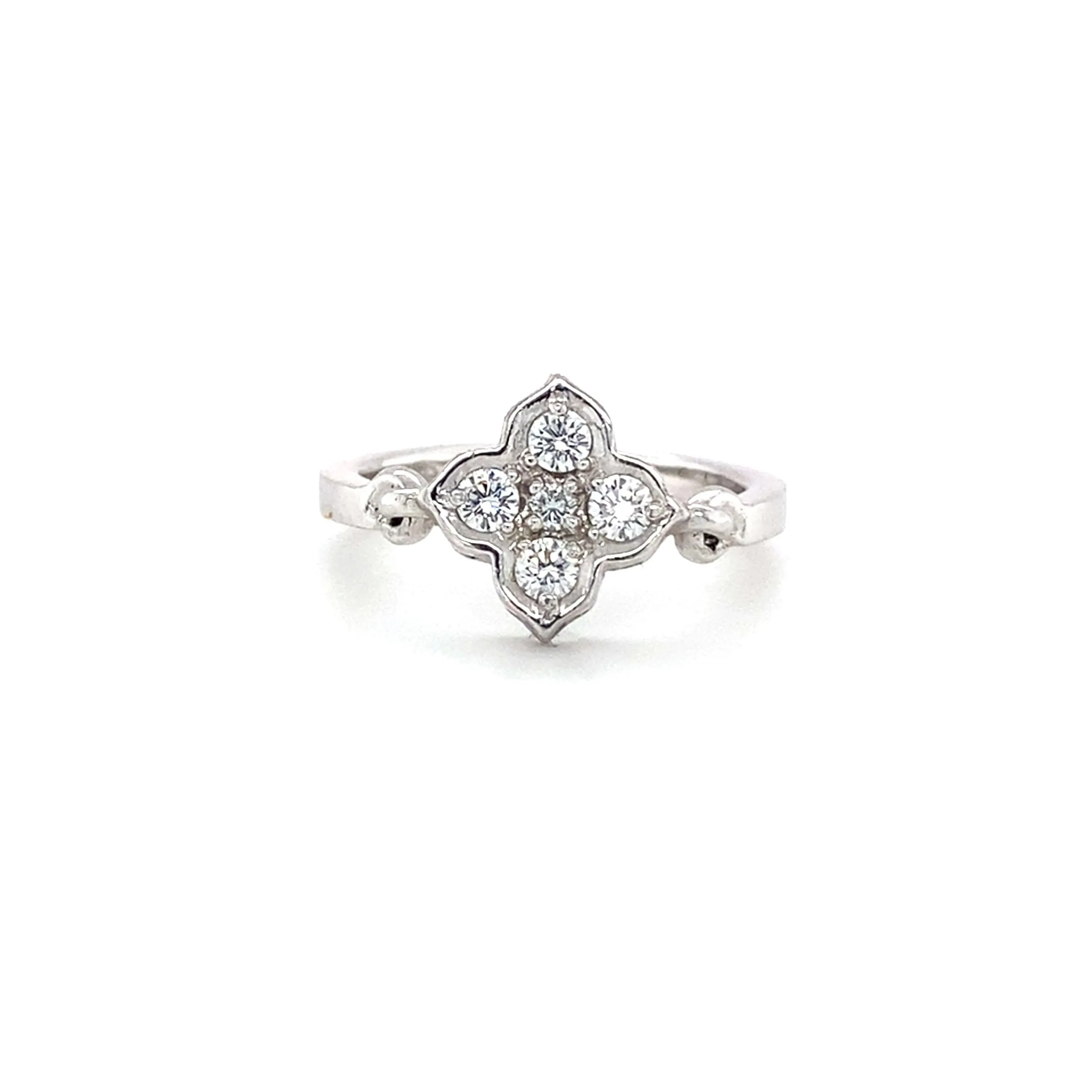 Clover Link Ring