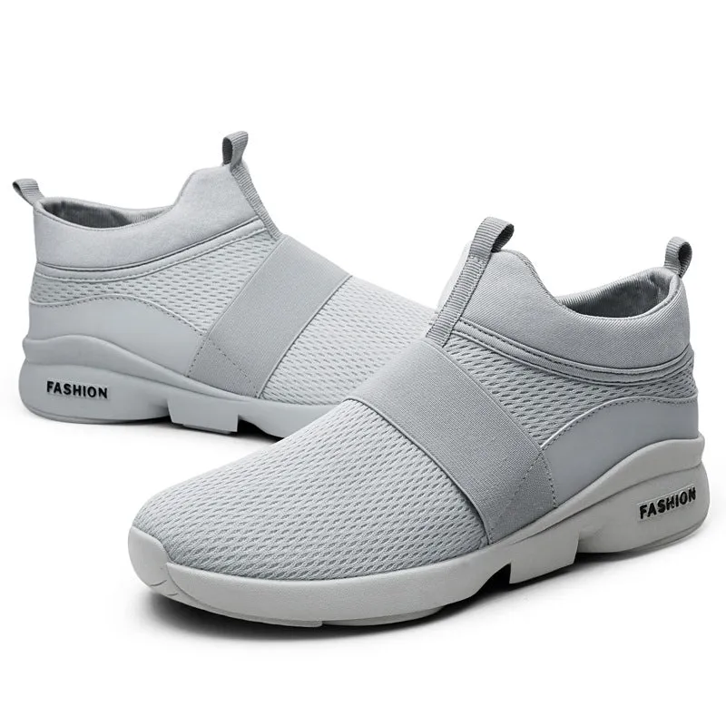 Comfortable breathable sporty low shoes