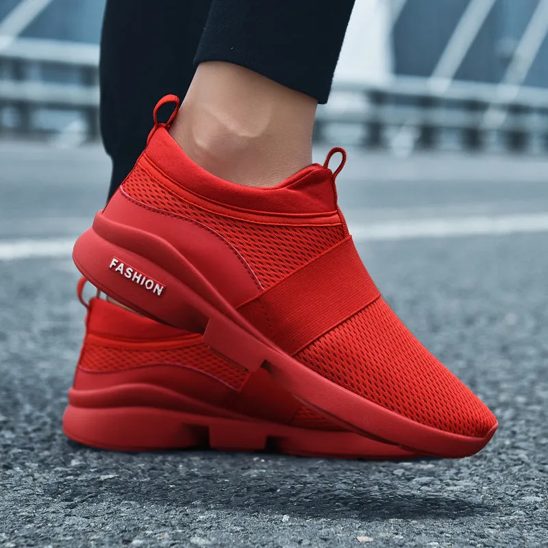 Comfortable breathable sporty low shoes