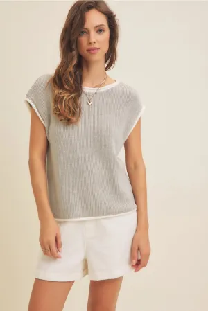 Contrast Rolled Edge Knitted Sweater Vest with Round Neck