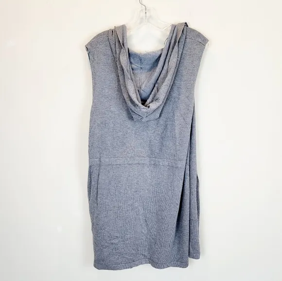 Cyrus Grey Hooded Sleeveless Cardigan Sweater