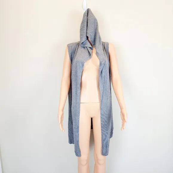 Cyrus Grey Hooded Sleeveless Cardigan Sweater