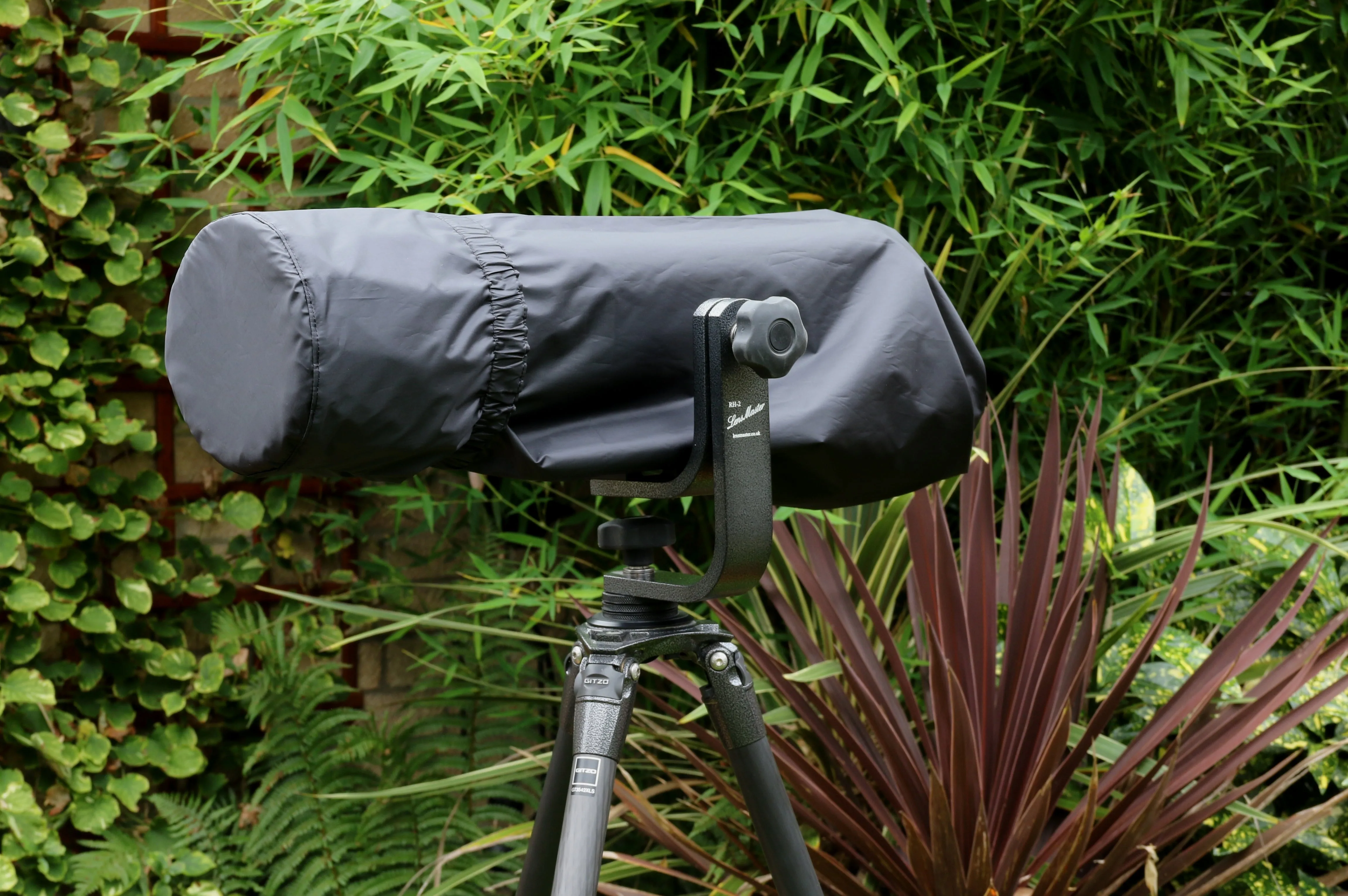 For NIKON lens range Waterproof Reversible Double layer DPM Camo - Black or Olive Camera Lens Cover & CAP SET