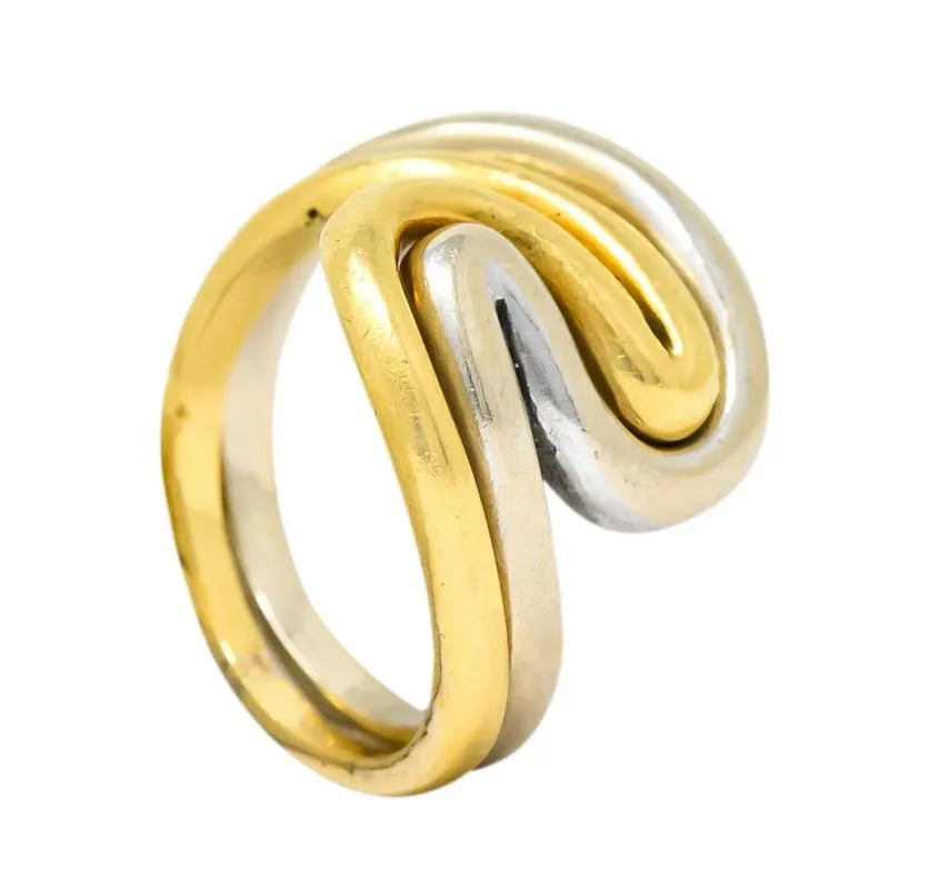 Gucci Vintage 18 Karat Two-Tone Gold Wave Stacking Rings