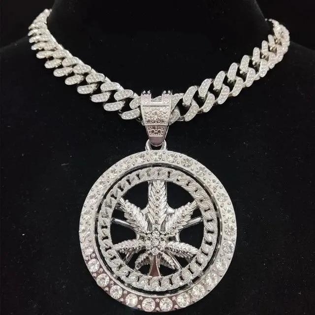 Hip hop style swirling maple leaf pendant necklace for men