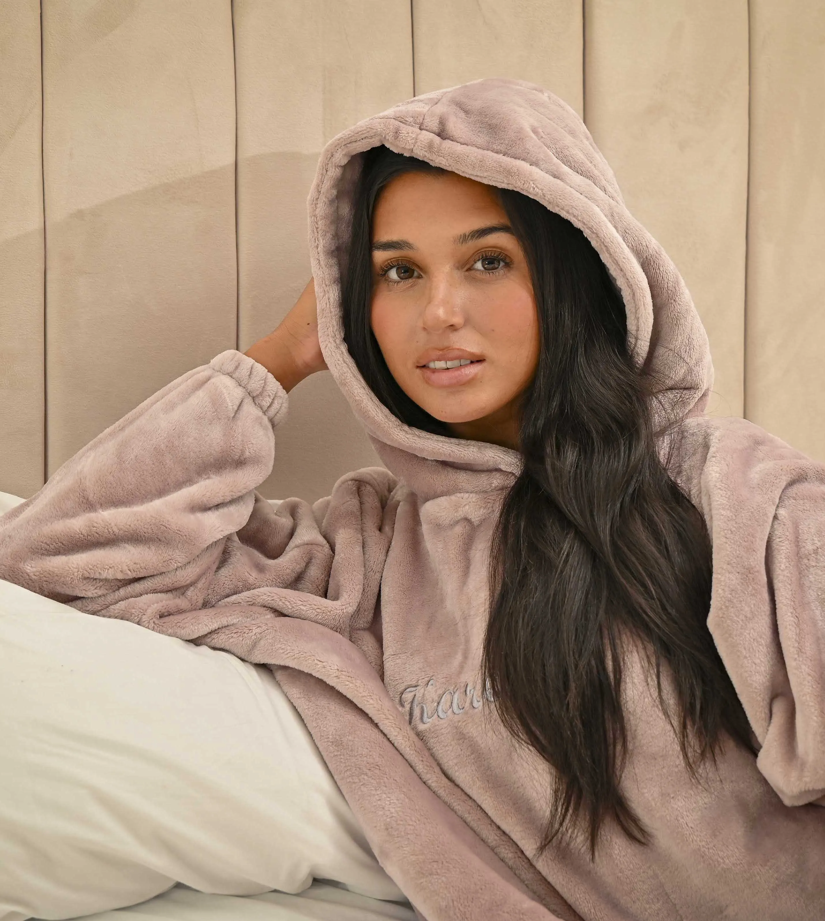 Ladies personalised plush longline oversized hoody