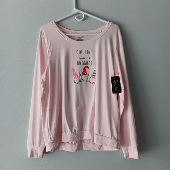 New Rene Rofe Pajama Top Chillin with my Gnomies Long-Sleeve Loose Pink Large