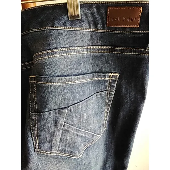 💕NWOT 💕 Women's Dear John Playback Cuffed Cropped Jeans Size 32 Blue Denim