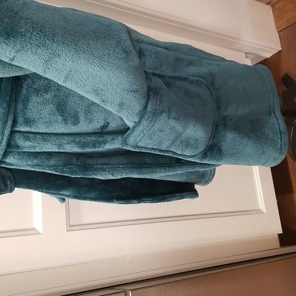 NWT! Victorias Secret Cozy Green Short Robe Super Soft XS/S