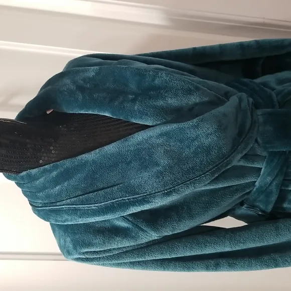 NWT! Victorias Secret Cozy Green Short Robe Super Soft XS/S