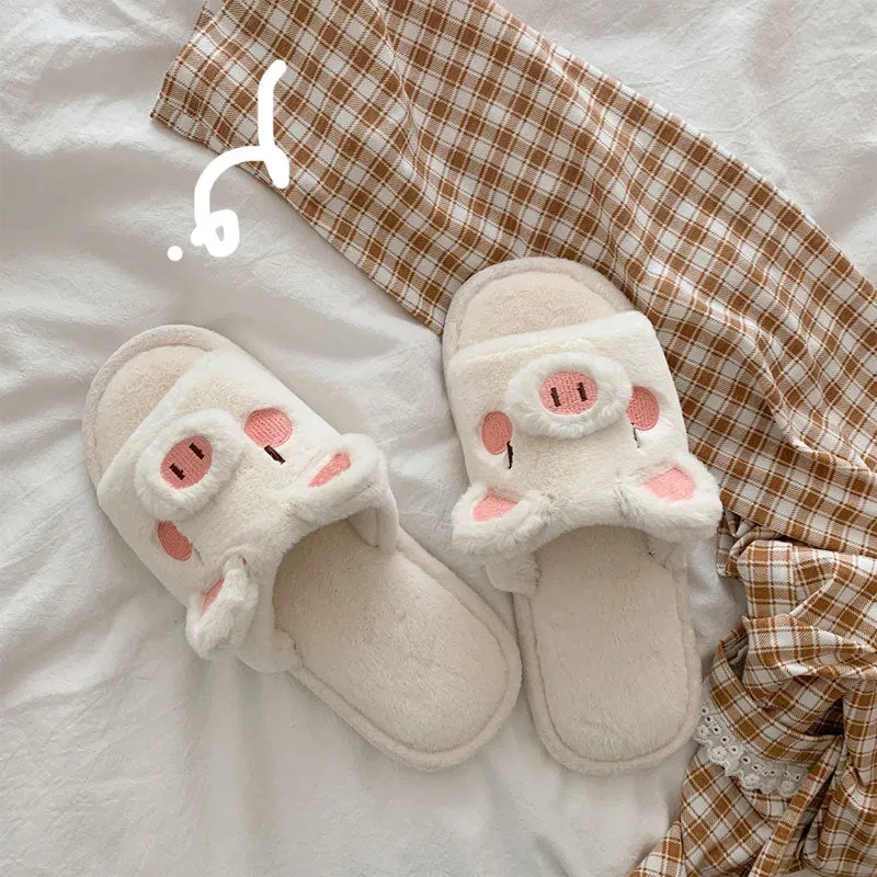 PINK/WHITE PIGGY PLUSH SLIPPERS UB2765