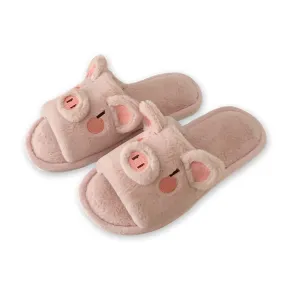 PINK/WHITE PIGGY PLUSH SLIPPERS UB2765