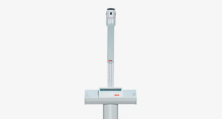 seca 704r - Class III high capacity digital column scale, extremely robust large base, BMI. RS232 interface - ideal for Renal Units