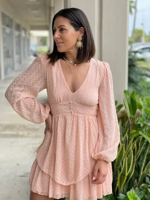 Textured feminine short dress with baggy long sleeves.