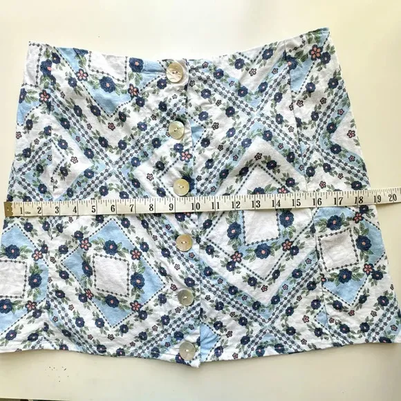 Tularosa Vanessa Mini Floral Skirt size Medium